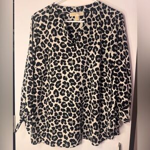 Michael Kors Black & Cream Leopard Print V-Neck Blouse size Large